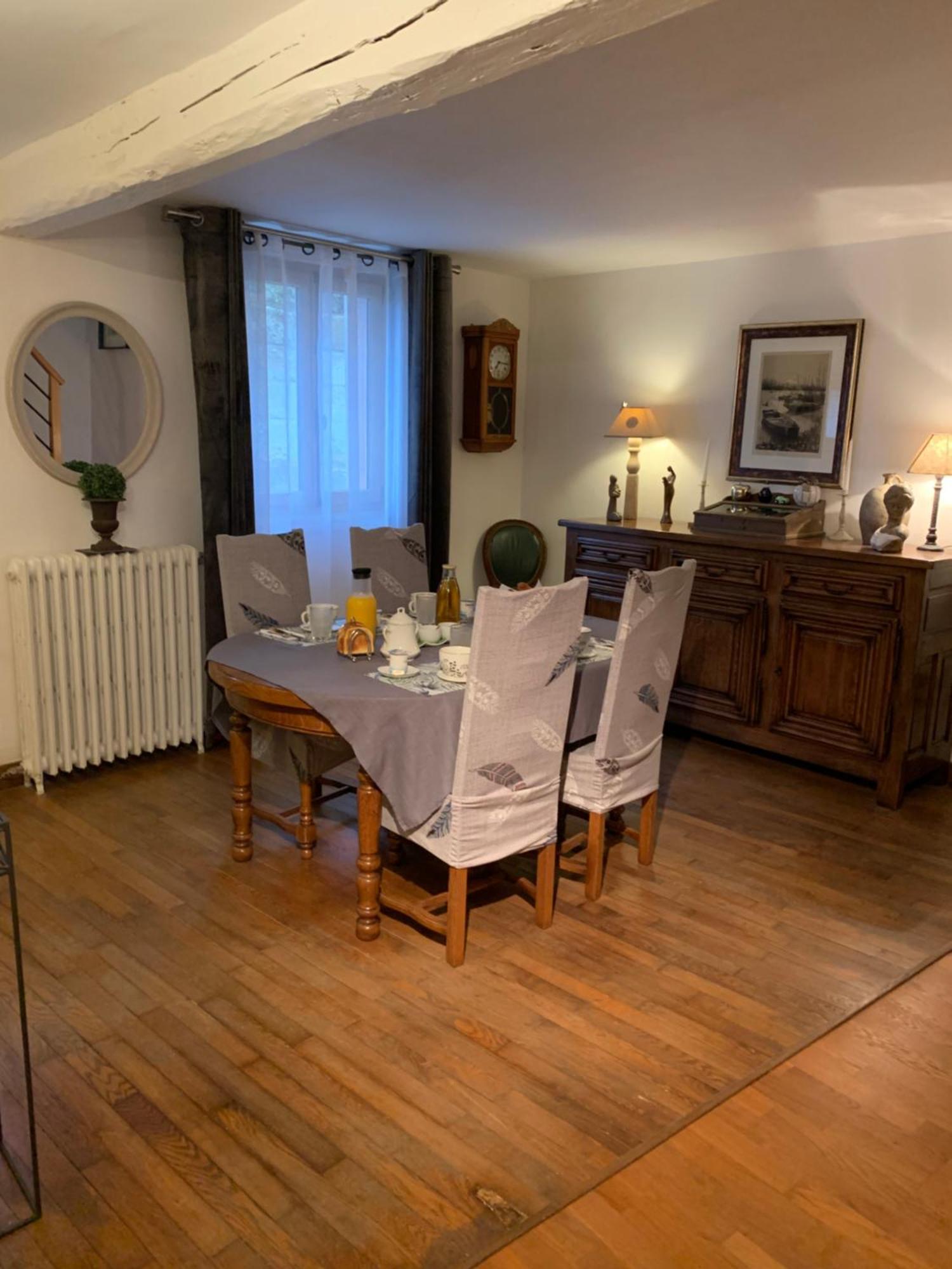 Les Mesanges Bed and Breakfast Bourré Eksteriør billede